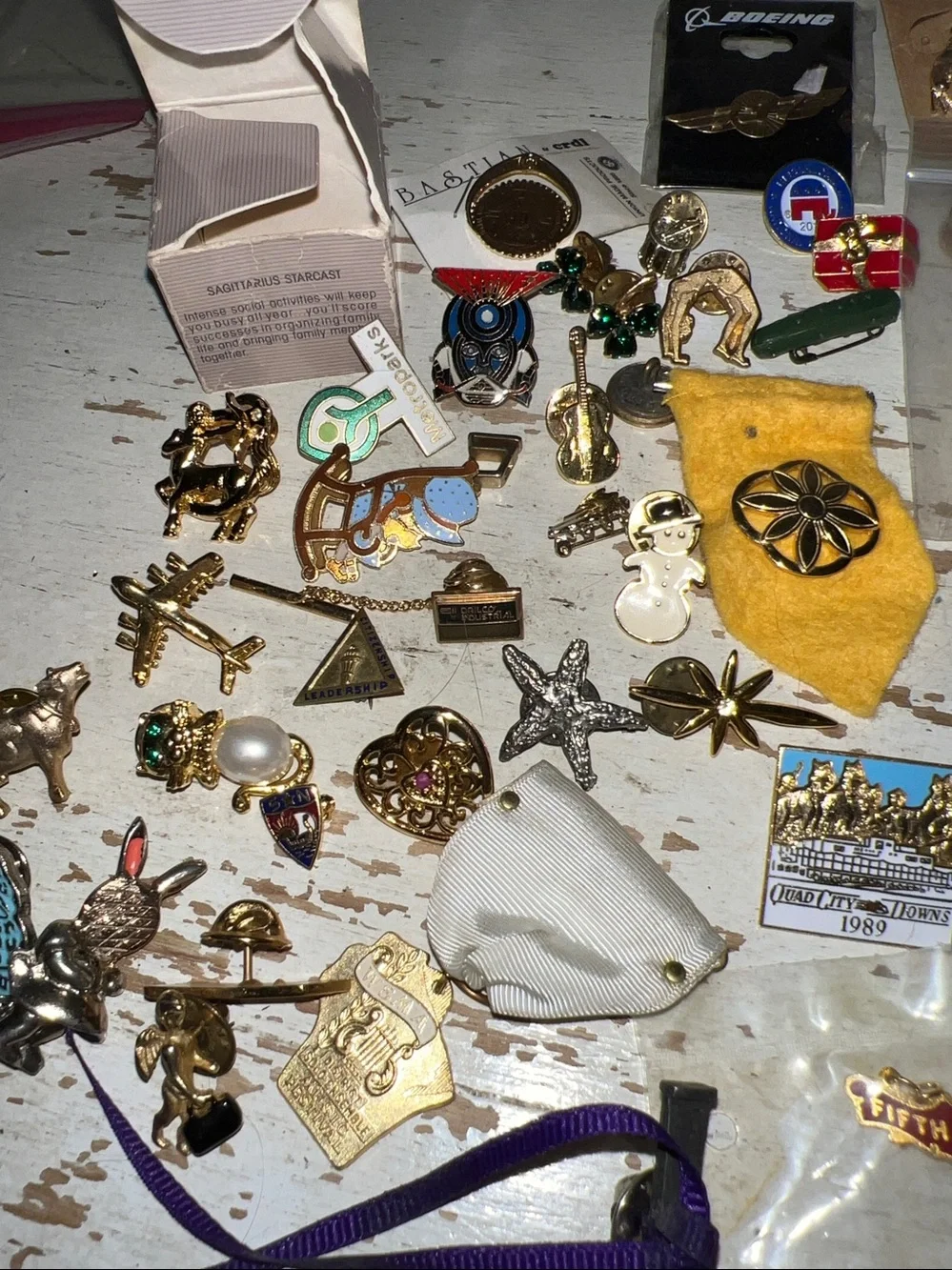 Lot of vintage pins advertising gold filled